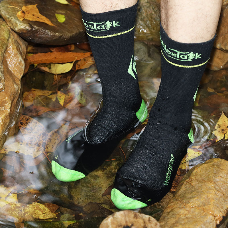 Breathable CoolMax Waterproof Sports Socks – bottlestalk Breathable CoolMax Waterproof Sports Socks – bottlestalk